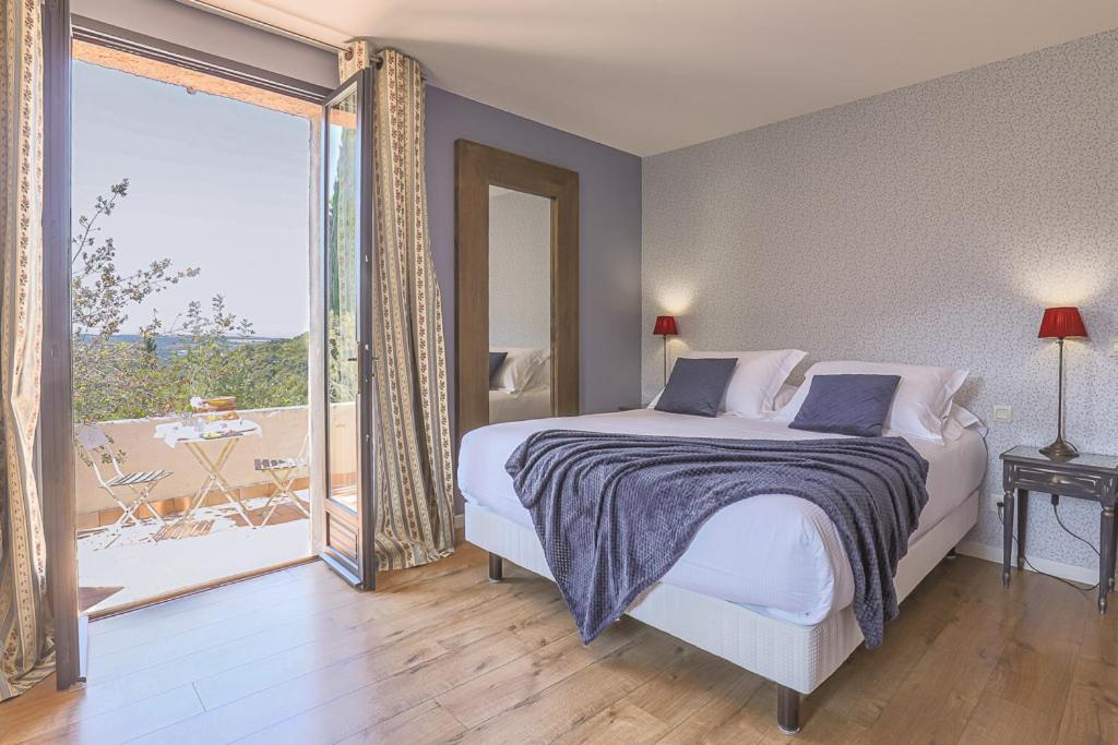 Le Relais Des Chartreuses Hotell Le Boulou Exteriör bild