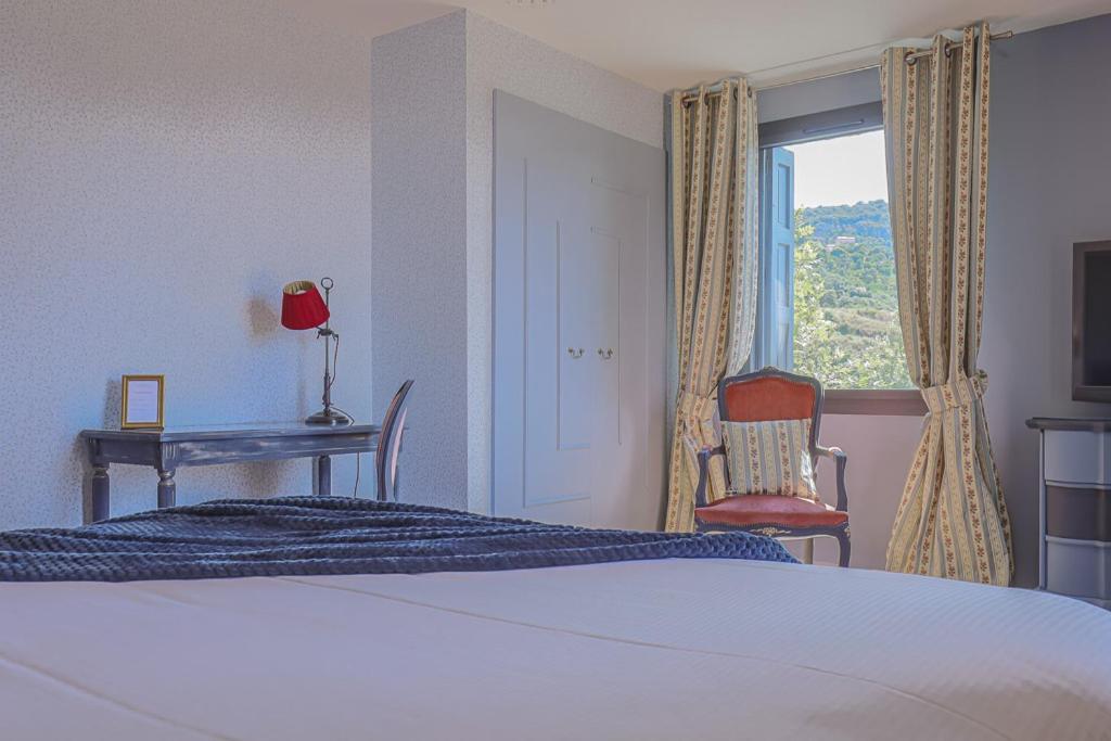 Le Relais Des Chartreuses Hotell Le Boulou Exteriör bild